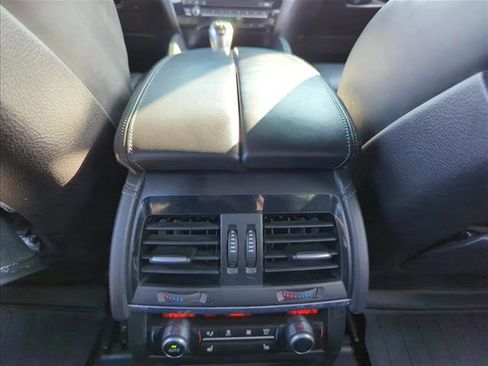 Used 2016 BMW X6 M image 15