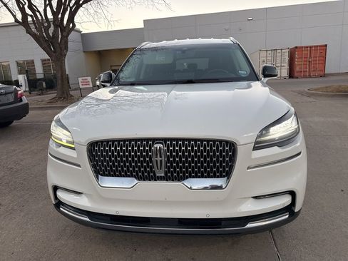 Used 2021 Lincoln Aviator 2WD image 5