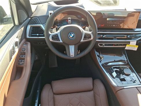 New 2026 BMW X5 xDrive50e w/ M Sport Package image 10