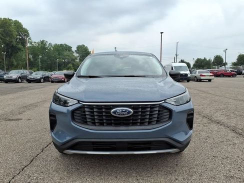 Certified 2024 Ford Escape Active AWD/4WD image 2