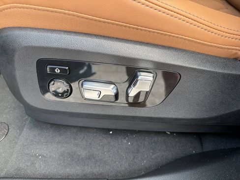 New 2027 BMW X7 xDrive40i AWD/4WD image 28