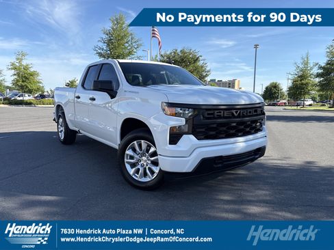 Used 2026 Chevrolet Silverado 1500 Custom AWD/4WD image 1