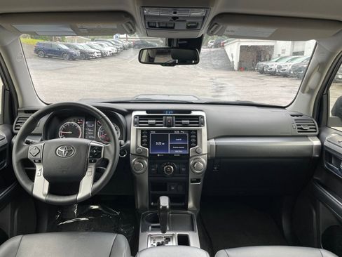 Used 2024 Toyota 4Runner TRD Sport image 33