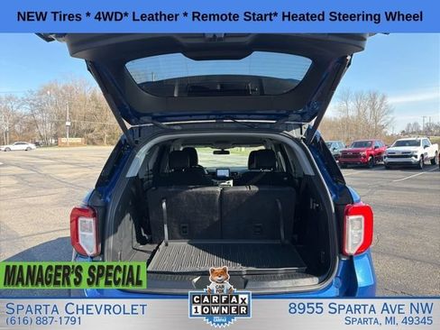 Used 2022 Ford Explorer XLT w/ Equipment Group 202A AWD/4WD image 10