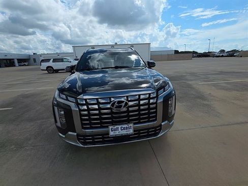 Used 2024 Hyundai Palisade Calligraphy FWD image 4