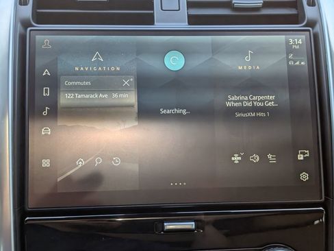 Used 2025 Land Rover Discovery Dynamic SE image 29