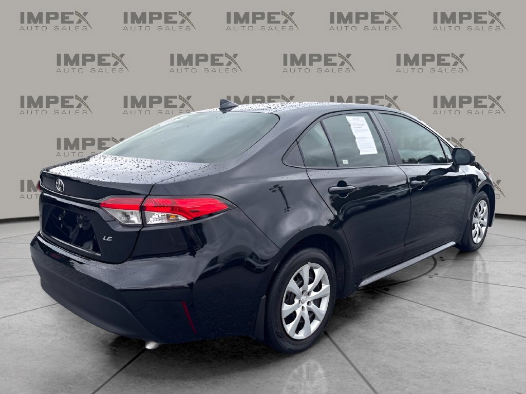 Used 2024 Toyota Corolla LE FWD image 6