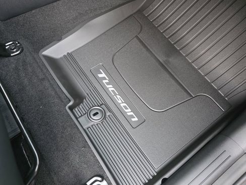 New 2026 Hyundai Tucson XRT image 13