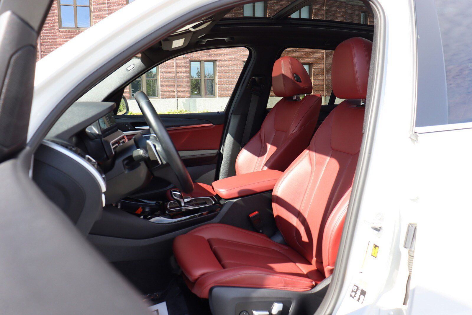 Used 2022 BMW X3 xDrive30i w/ Premium Package 2 (ZPA) AWD/4WD image 12