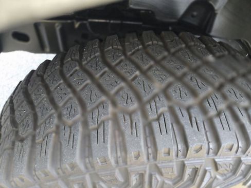 Used 2023 Ford Bronco Outer Banks w/ Sasquatch Package image 11