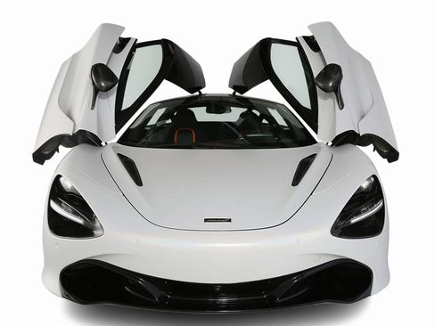 Used 2021 McLaren 720S Luxury image 3