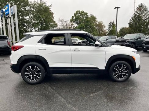 Used 2023 Chevrolet TrailBlazer ACTIV image 5