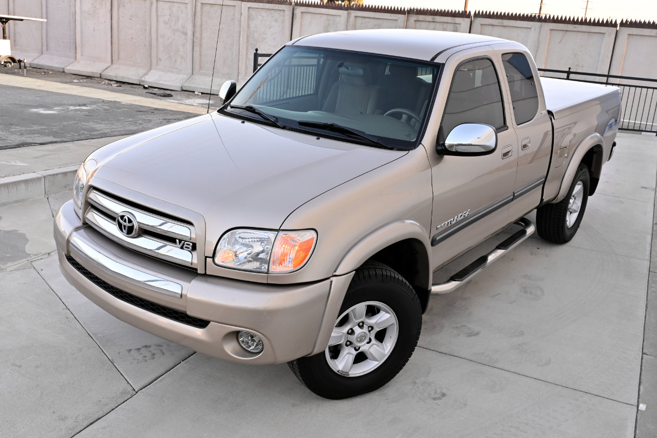 Used 2006 Toyota Tundra SR5 w/ TRD Off-Road Pkg AWD/4WD image 34