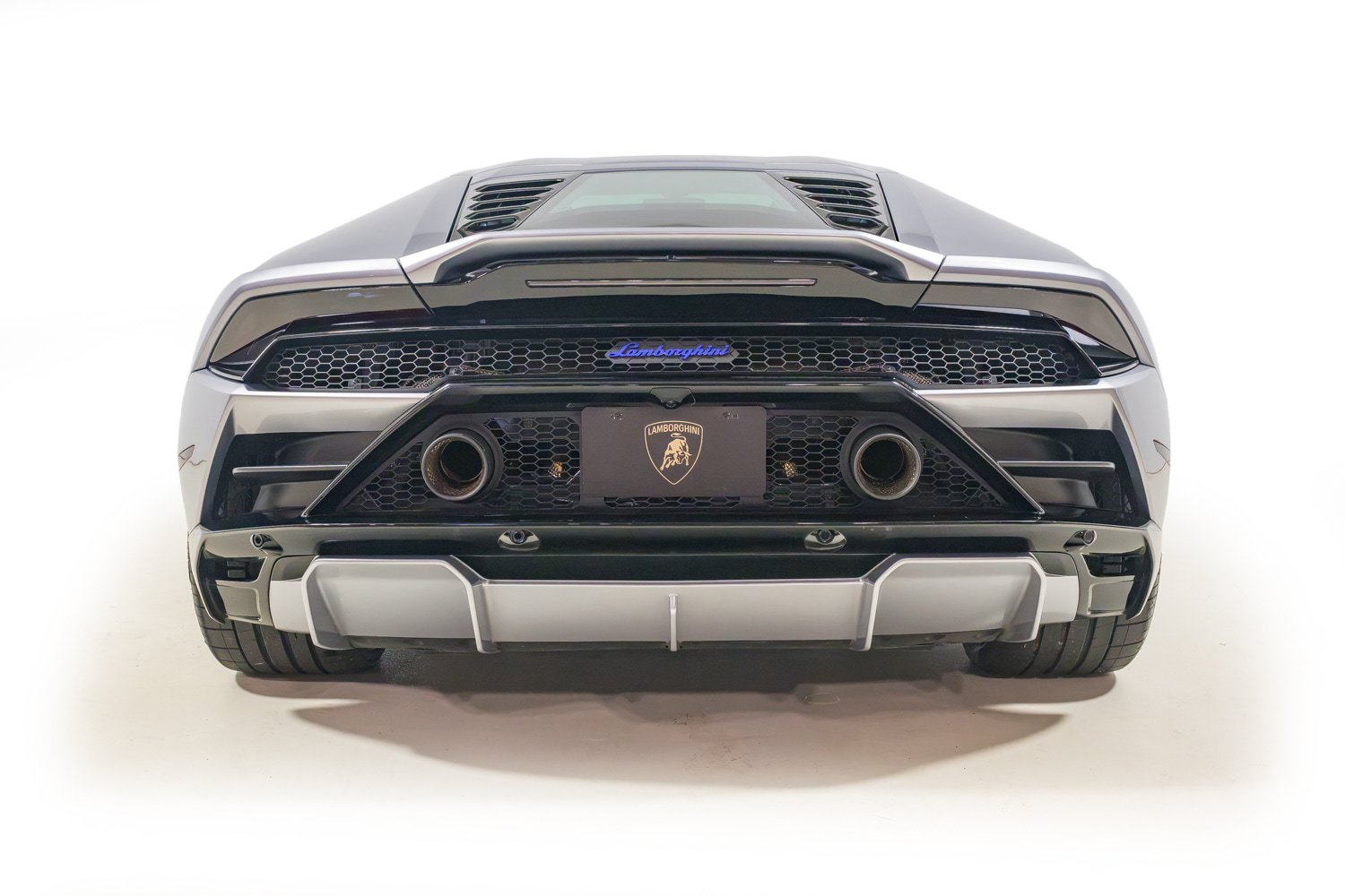 Used 2023 Lamborghini Huracan EVO RWD image 5