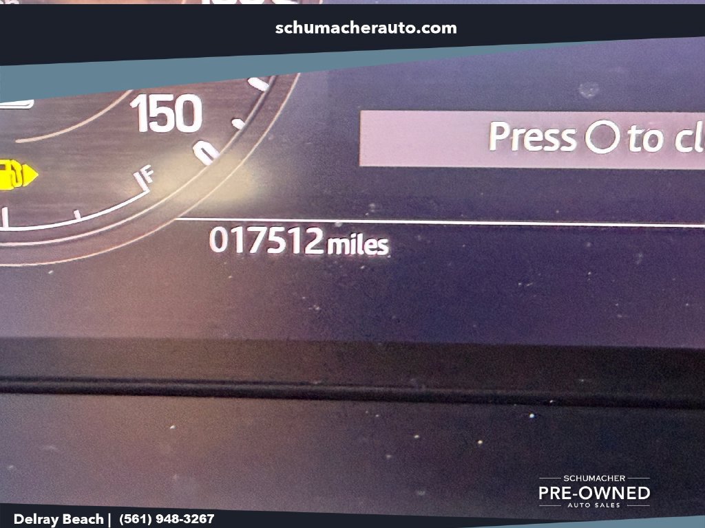 Used 2024 Land Rover Defender 110 SE AWD/4WD image 26