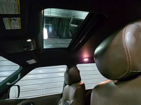 Used 2020 Nissan Armada Platinum w/ Platinum Reserve Package image 22