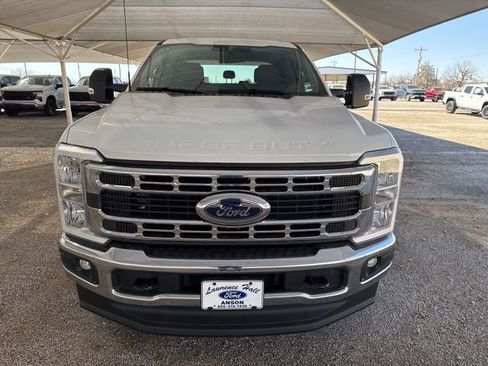 New 2026 Ford F250 XLT w/ FX4 Off-Road Package image 2