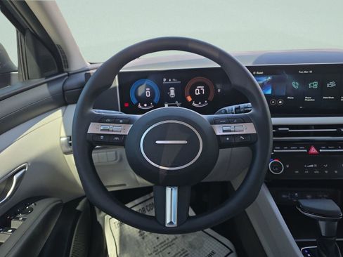 New 2026 Hyundai Tucson SEL image 19