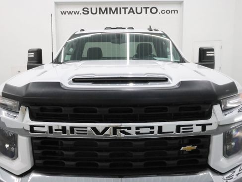 Used 2022 Chevrolet Silverado 2500 LT w/ Convenience Package image 18