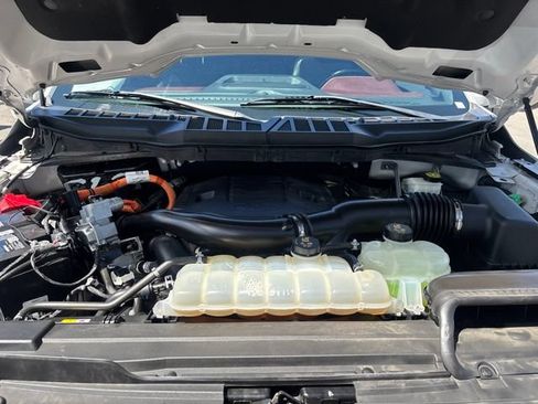 Used 2023 Ford F150 Lariat AWD/4WD image 44