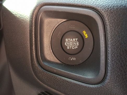 Certified 2025 Jeep Wrangler Sport image 22