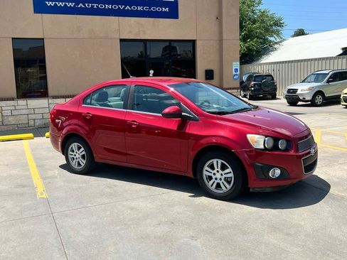 Used 2014 Chevrolet Sonic LT FWD image 11