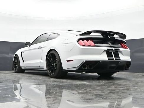 Used 2019 Ford Mustang Shelby GT350 w/ Technology Package RWD image 45