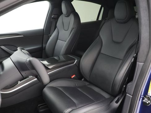 Used 2022 Tesla Model X image 21