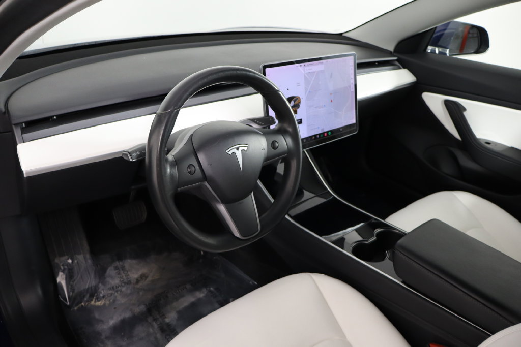 Used 2019 Tesla Model 3 Standard Range Plus RWD image 21