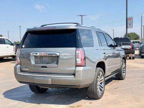 Used 2018 GMC Yukon Denali w/ Denali Ultimate Package AWD/4WD image 4