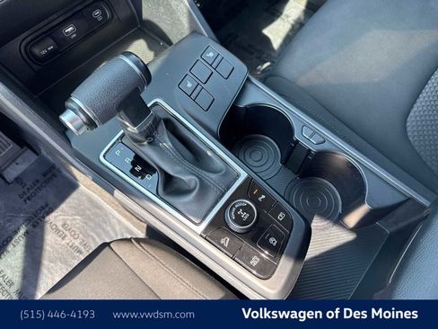 Used 2024 Kia Sportage LX image 16