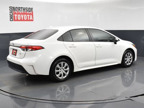 Used 2024 Toyota Corolla LE FWD image 4