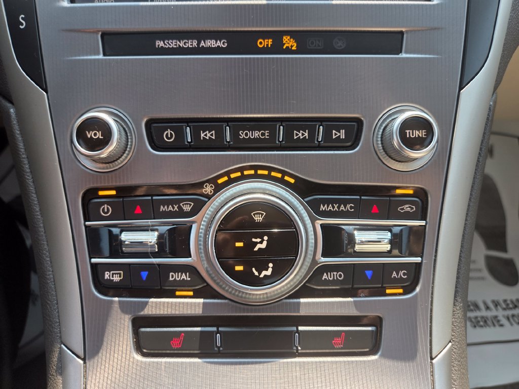 Used 2020 Lincoln MKZ AWD w/ Convenience Package image 29