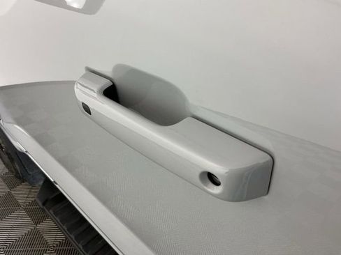 Used 2025 Ford F350 Lariat w/ Black Appearance Package image 14