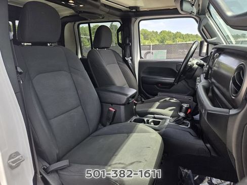Used 2020 Jeep Gladiator Sport w/ Quick Order Package 24S AWD/4WD image 17