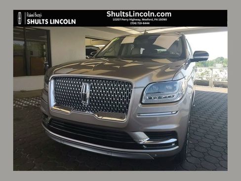 Used 2019 Lincoln Navigator Reserve w/ Cargo Package AWD/4WD image 1