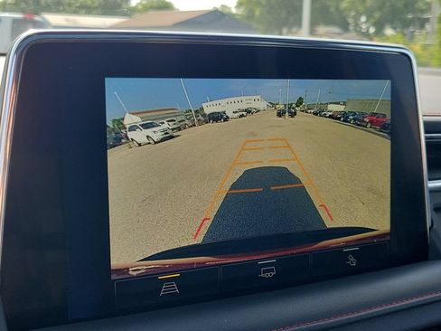 Used 2022 Chevrolet Suburban RST w/ Max Trailering Package AWD/4WD image 30