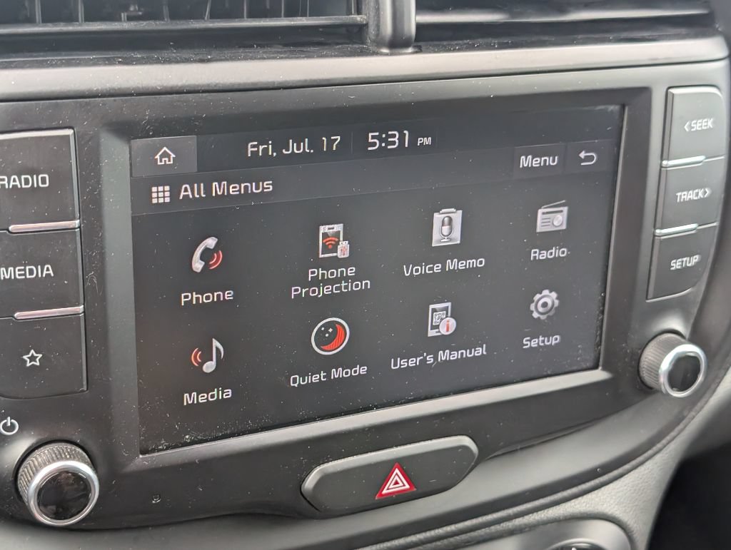 Used 2023 Kia Soul LX w/ LX Technology Package FWD image 19