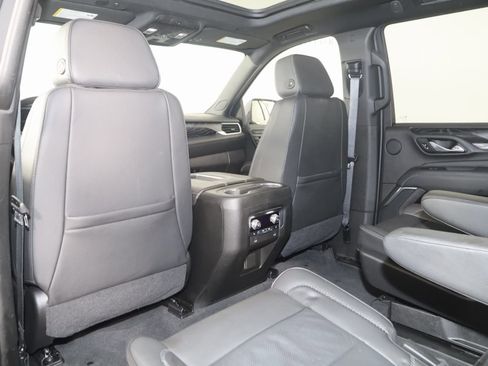 Used 2021 GMC Yukon Denali w/ Denali Premium Package image 49