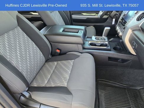 Used 2020 Toyota Tundra SR5 w/ SR5 Upgrade Package image 15