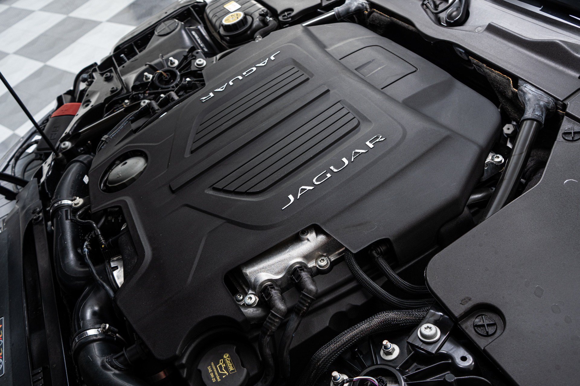 Used 2023 Jaguar F-TYPE R AWD/4WD image 39