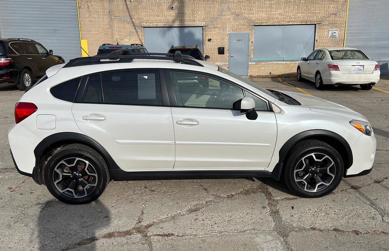 Used 2014 Subaru Crosstrek 2.0i Premium AWD/4WD image 4