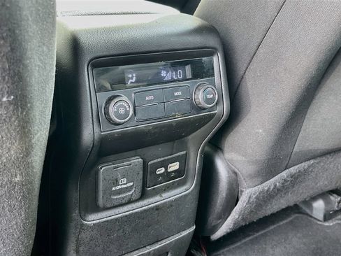 Used 2020 GMC Acadia SLE w/ Driver Convenience Package FWD image 25