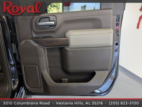 Used 2023 GMC Sierra 2500 SLT w/ SLT Premium Package image 9