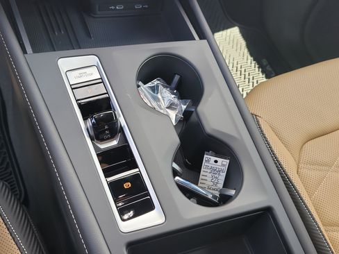 New 2026 Volkswagen Atlas Cross Sport SE FWD image 25