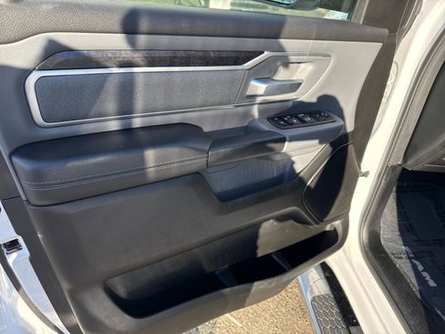 Used 2022 RAM 1500 Big Horn image 10