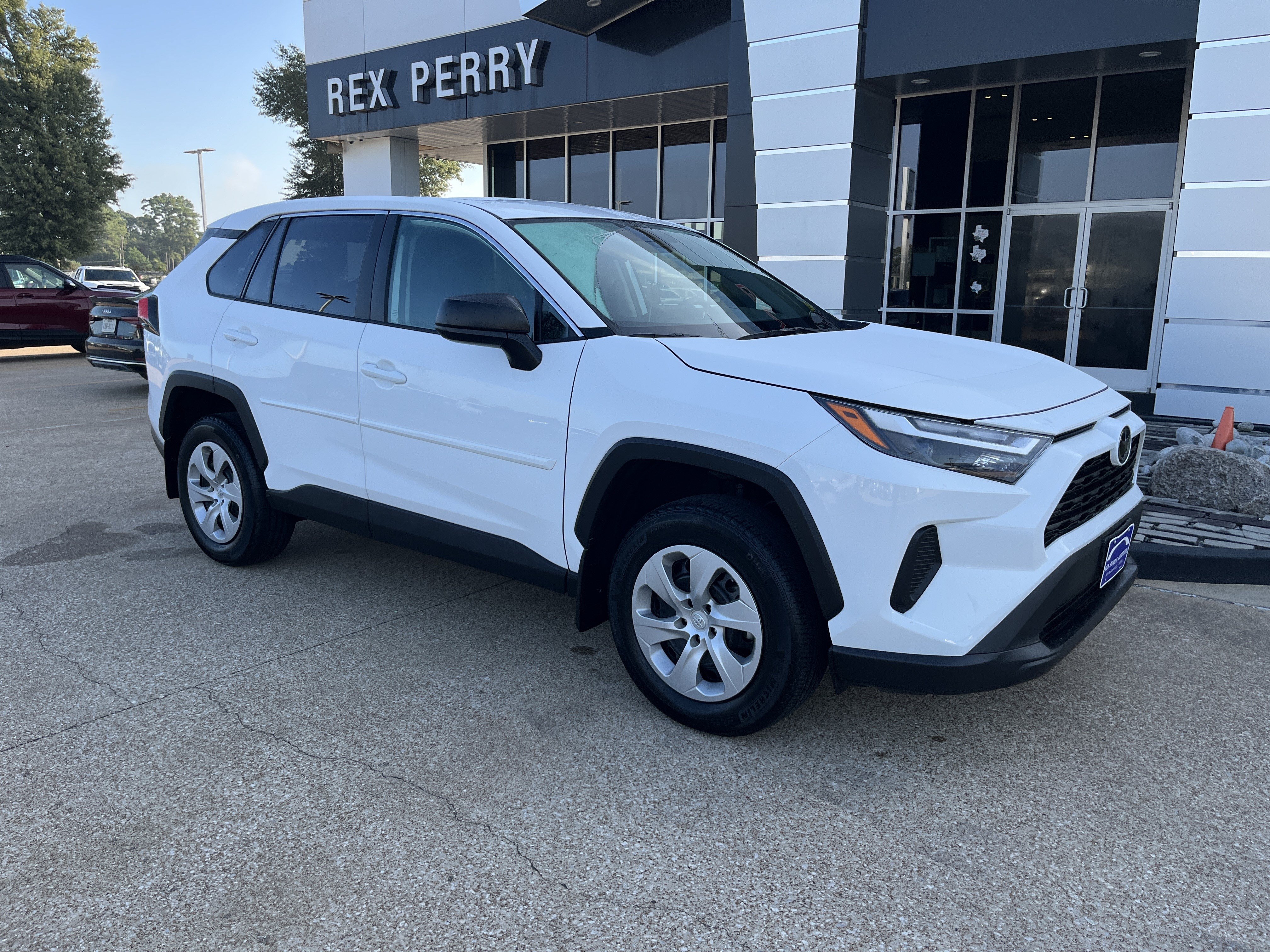 Used 2024 Toyota RAV4 LE FWD image 2