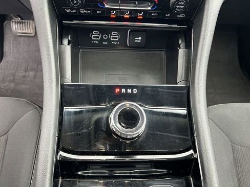 Used 2023 Jeep Grand Cherokee L Laredo w/ Luxury Tech Group I AWD/4WD image 22