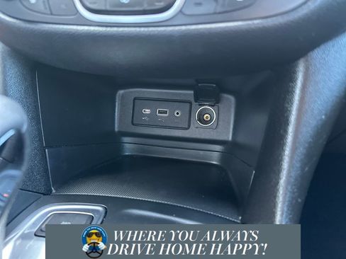 Used 2024 Chevrolet Equinox LT w/ Driver Convenience Package image 14