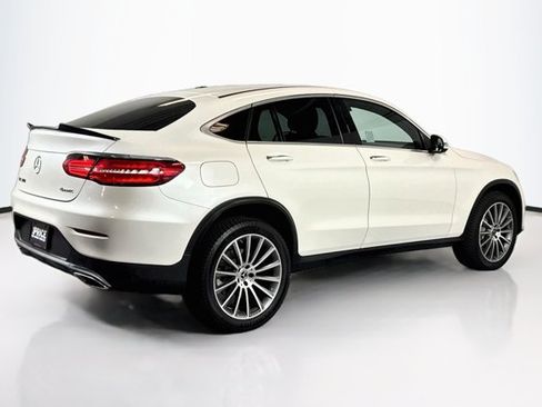 Used 2019 Mercedes-Benz GLC 300 4MATIC Coupe image 5